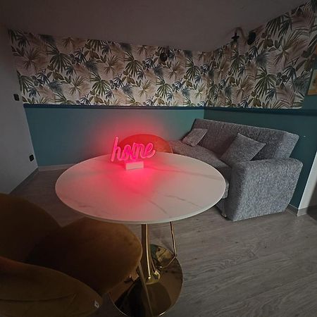 Lux Loft In Centro Daire Bari Dış mekan fotoğraf
